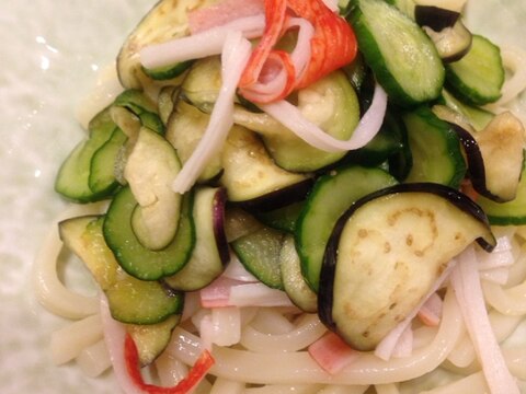 レンジで簡単！きゅうりと茄子のさっぱりうどん